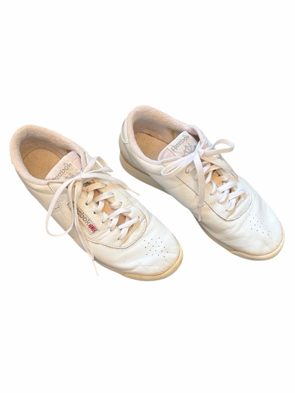 ⭐️ (1980’s) Classic Reebok Leather Sneakers
